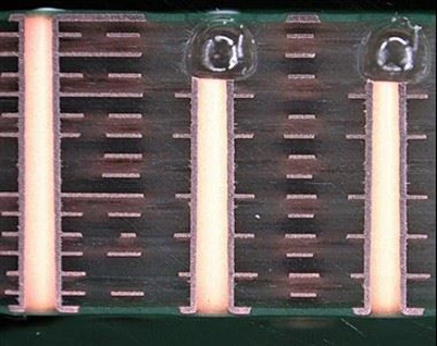 การเจาะกลับ PCB แข็ง